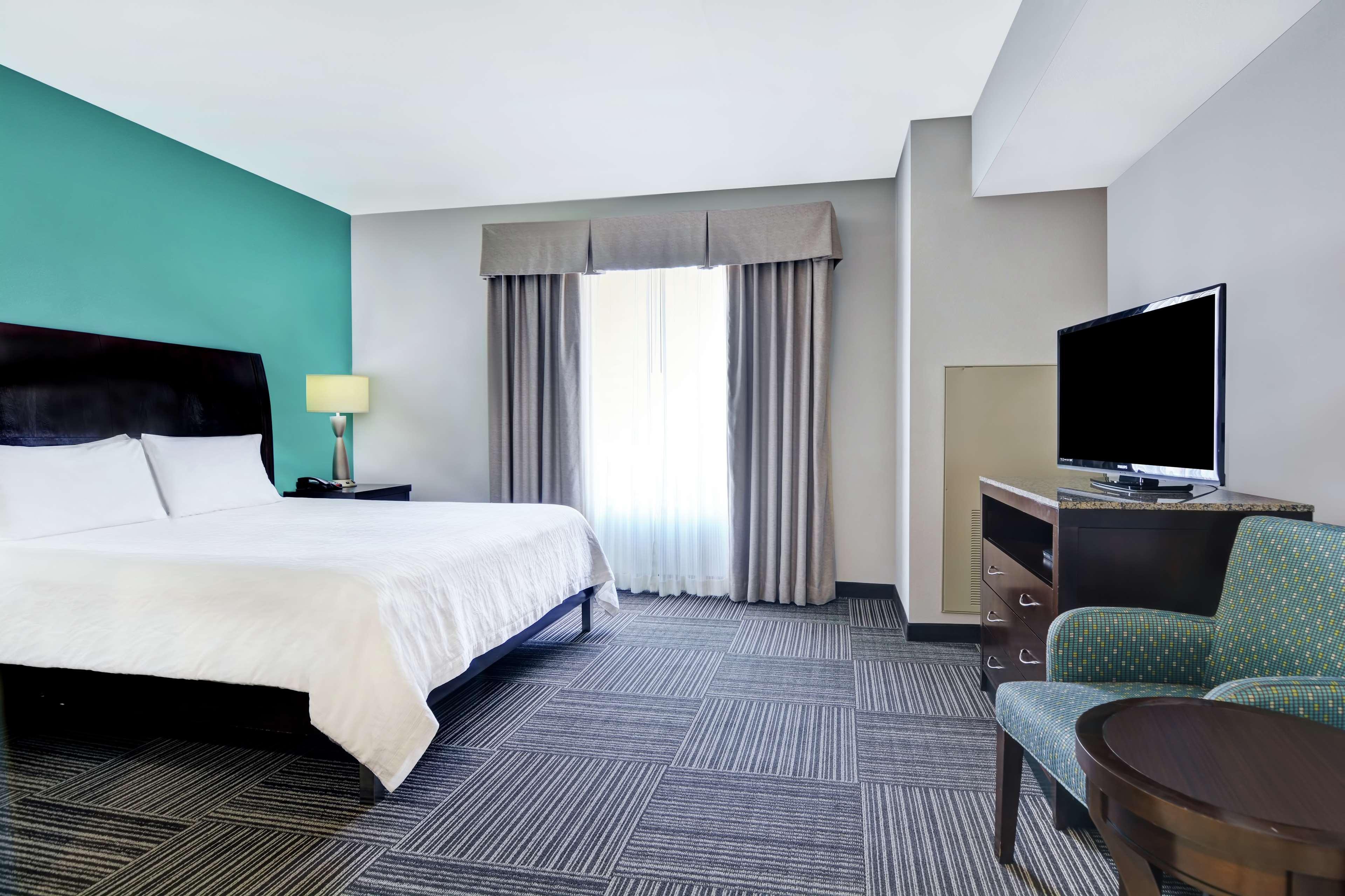 Hilton Garden Inn And Fayetteville Convention Center Zewnętrze zdjęcie