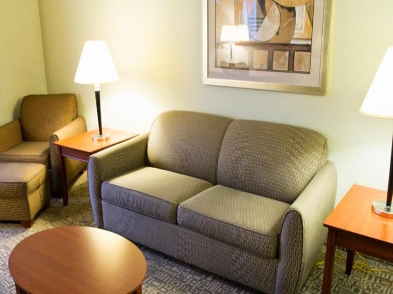 Hilton Garden Inn And Fayetteville Convention Center Zewnętrze zdjęcie
