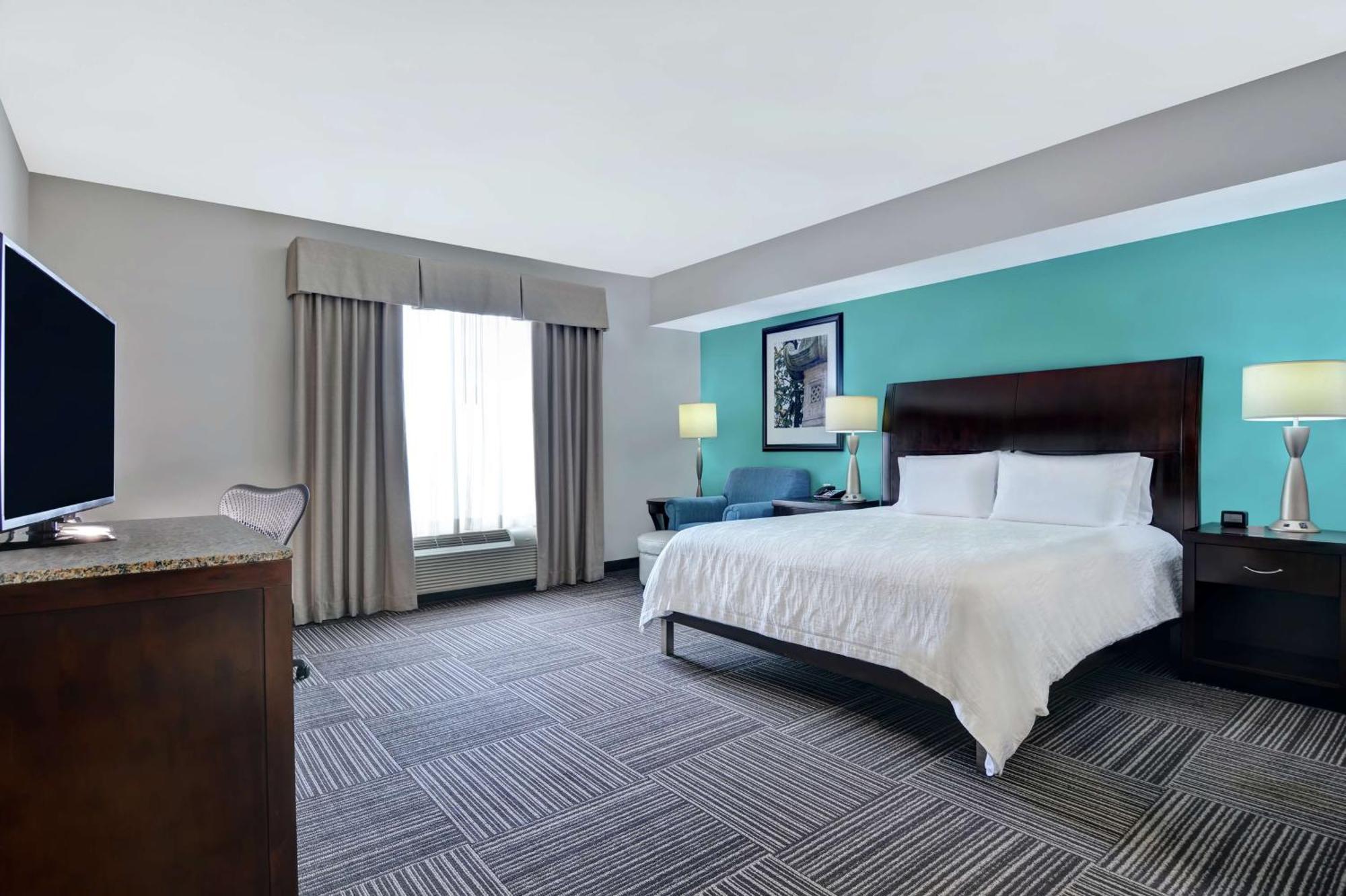 Hilton Garden Inn And Fayetteville Convention Center Zewnętrze zdjęcie